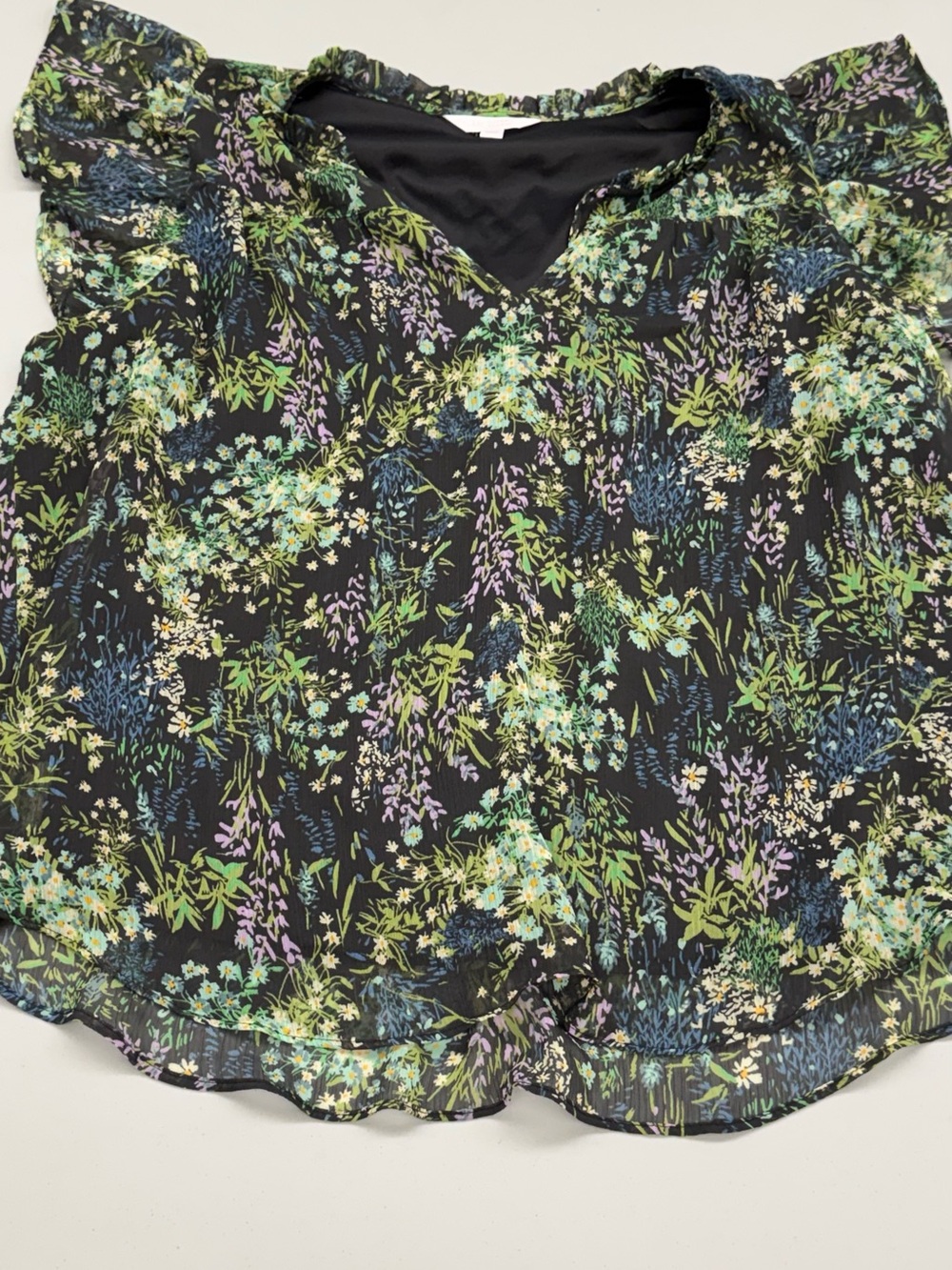 LC Lauren Conrad Black Floral Ruffle-Sleeve Blouse Top Shirt